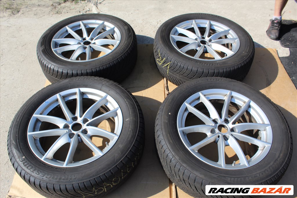  5x112 lyukosztású 18" újszerű (gyári felni) alufelni, rajta 225/60 használt Bridgestone téli gumi  1. kép