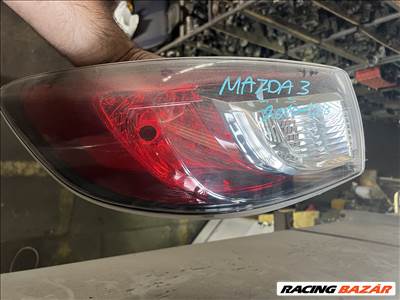 Mazda 3 hátsó külső lámpa 