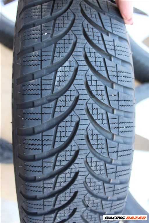  5x112 lyukosztású 19" újszerű gyári  alufelni, rajta 155/70 használt Bridgestone téli gumi  3. kép