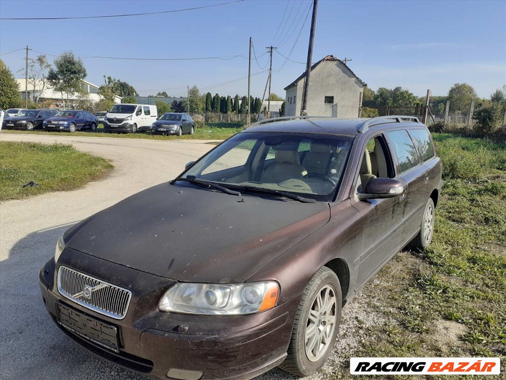 Volvo V70 (XC70 XC90 stb) D5 185LE AWD 6 seb automata (xenon, állófűtés, navi stb.) alkatrészei 1. kép