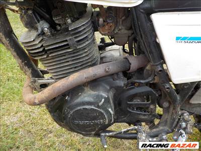 SUZUKI DR 500,1981-ES OLDTIMERRŐL:KOMPLETT MOTORBLOKK BERUGÓTENGELYHIBÁVAL ELADÓ