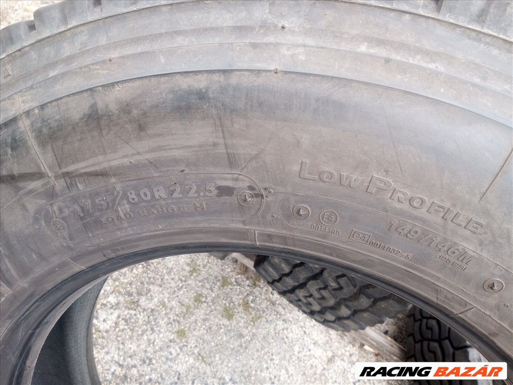 10R22,5 használt húzó gumik 10R22.5 10 r22.5 275/80R22.5 275 80R22.5 8. kép