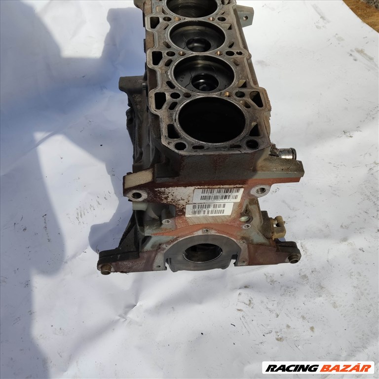 Fiat Stilo 2001-2007 1,9 8v Diesel 120 Le motor, motoralkatrészek 192A8000 3. kép