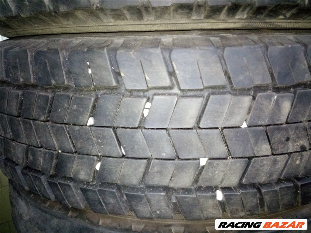 235/75 R17.5 használt húzó teherautógumik 235/75R17,5 235 75 17.5 235 75r17.5 9. kép