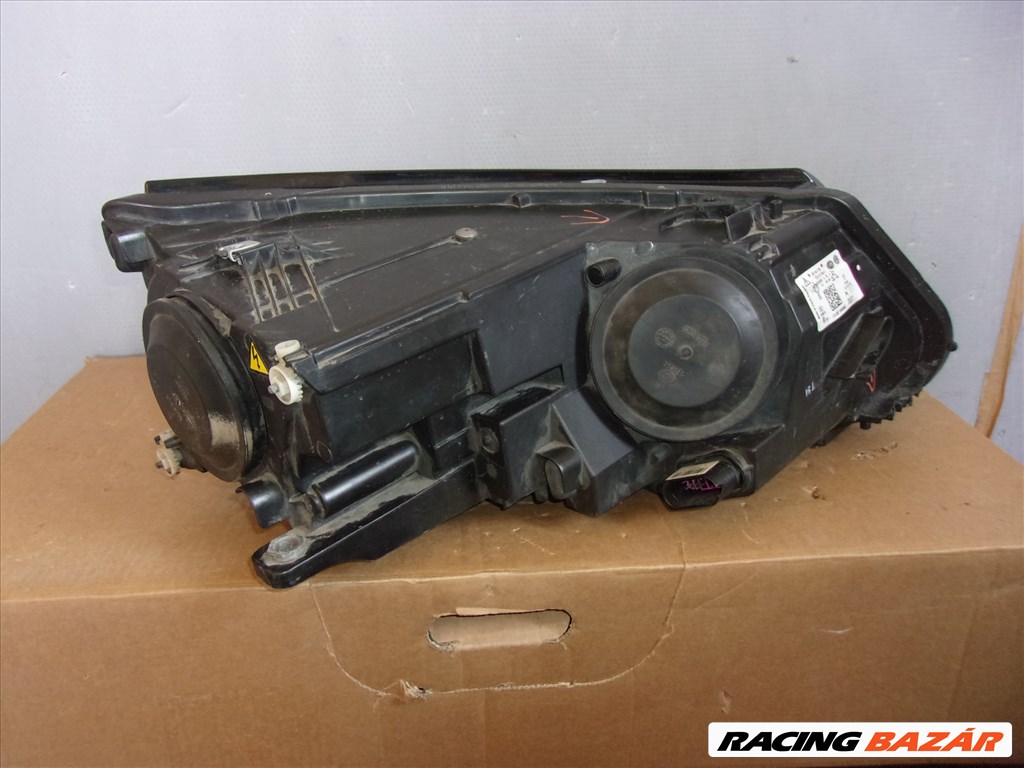 Volkswagen Tiguan 5N1 bal első kanyarkövetős xenon fényszóró 2011-2017 5N1941751 4. kép