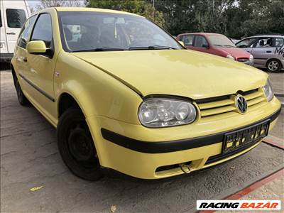 Volkswagen Golf IV 1.4i (A4 Typ 1J) bontott alkatrészei