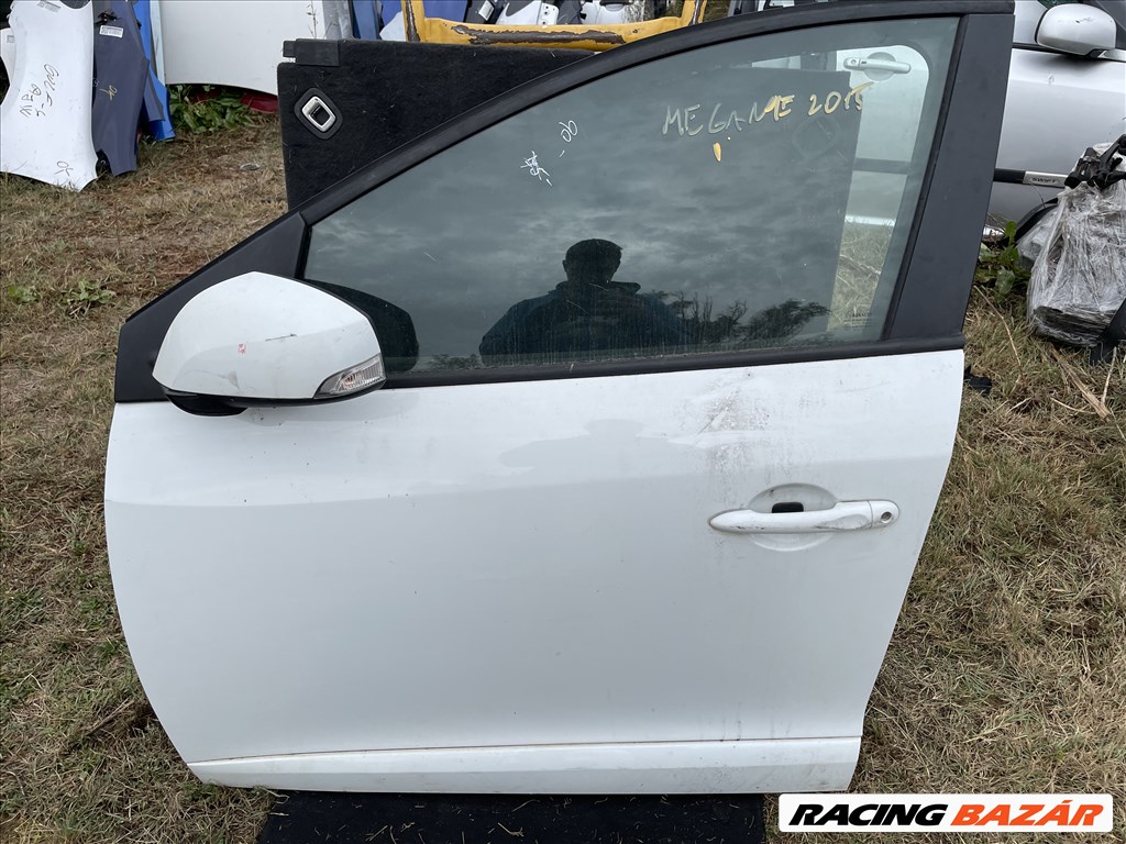 Renault Mégane III bal első ajtó  1. kép