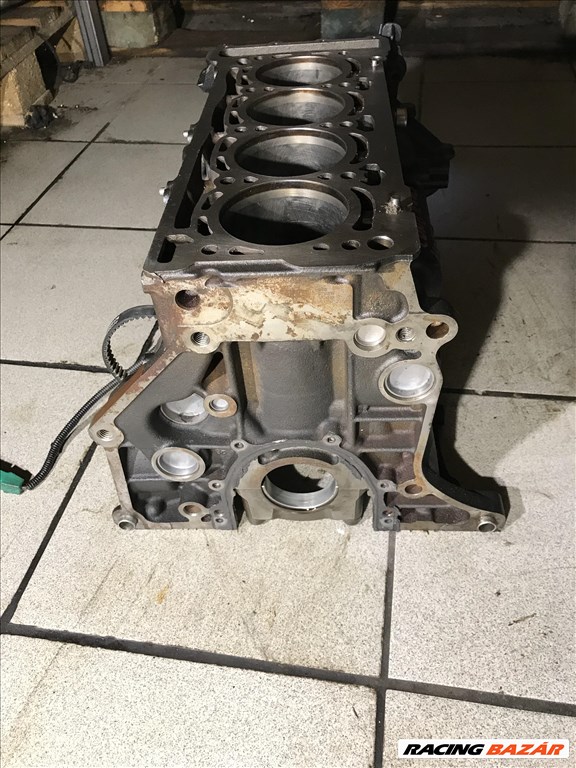 Audi A5 (B8 - 8T) 2,0 TFSI CDNB - üres BLOKK 2. kép