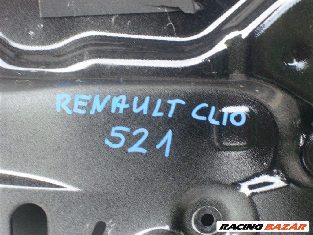 Renault Clio V Bal hátsó Ajtó 821134377R 2019-től 5. kép