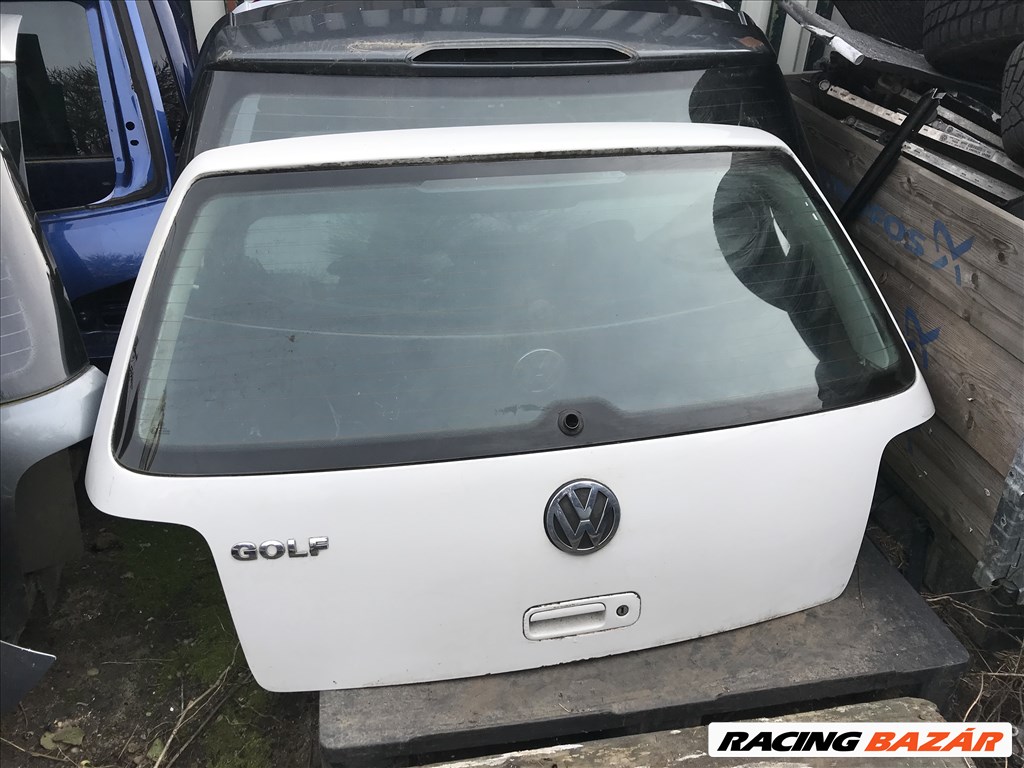 Volkswagen Golf IV csomagtér ajtó  1. kép