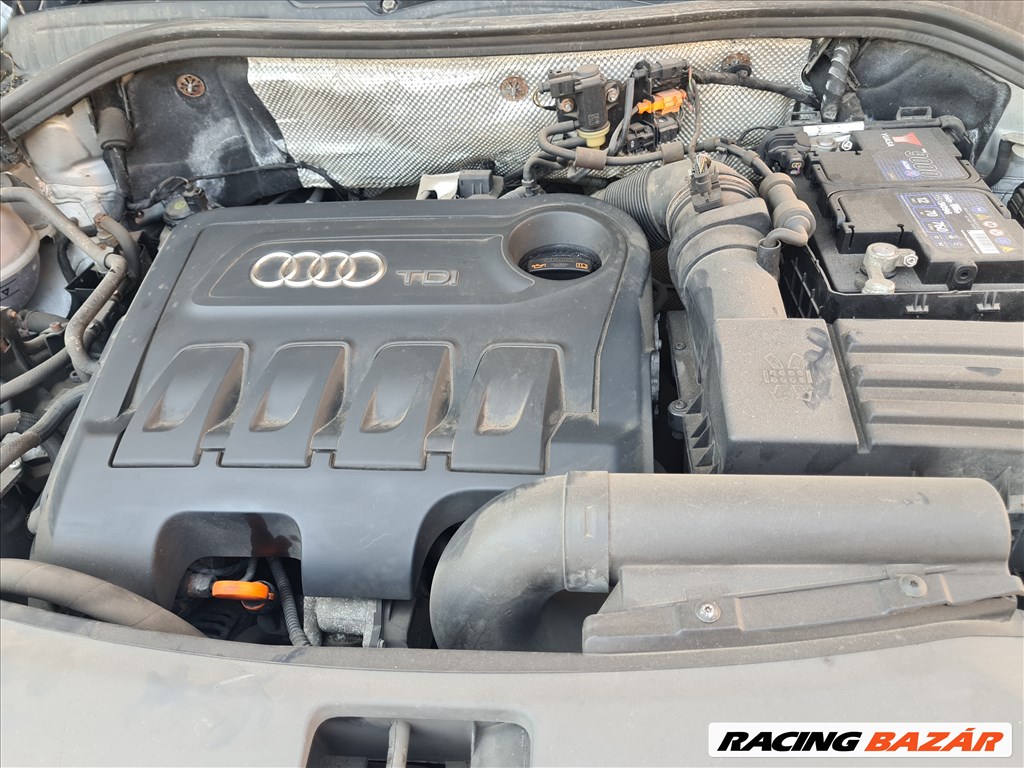 Audi Q3 (8U) 2.0 CRTDI CFF bontott alkatrészek, bontás, bontott jármű 11. kép