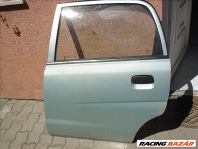 Suzuki Alto V ajtó 