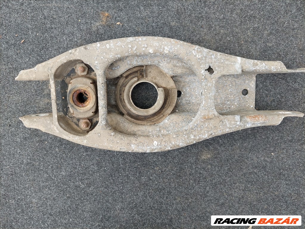 BMW E81 E82 E87 E88 E90 E91 E92 E93 E84 X1 bal jobb hátsó alsó nagy lengőkar (145075) 2. kép