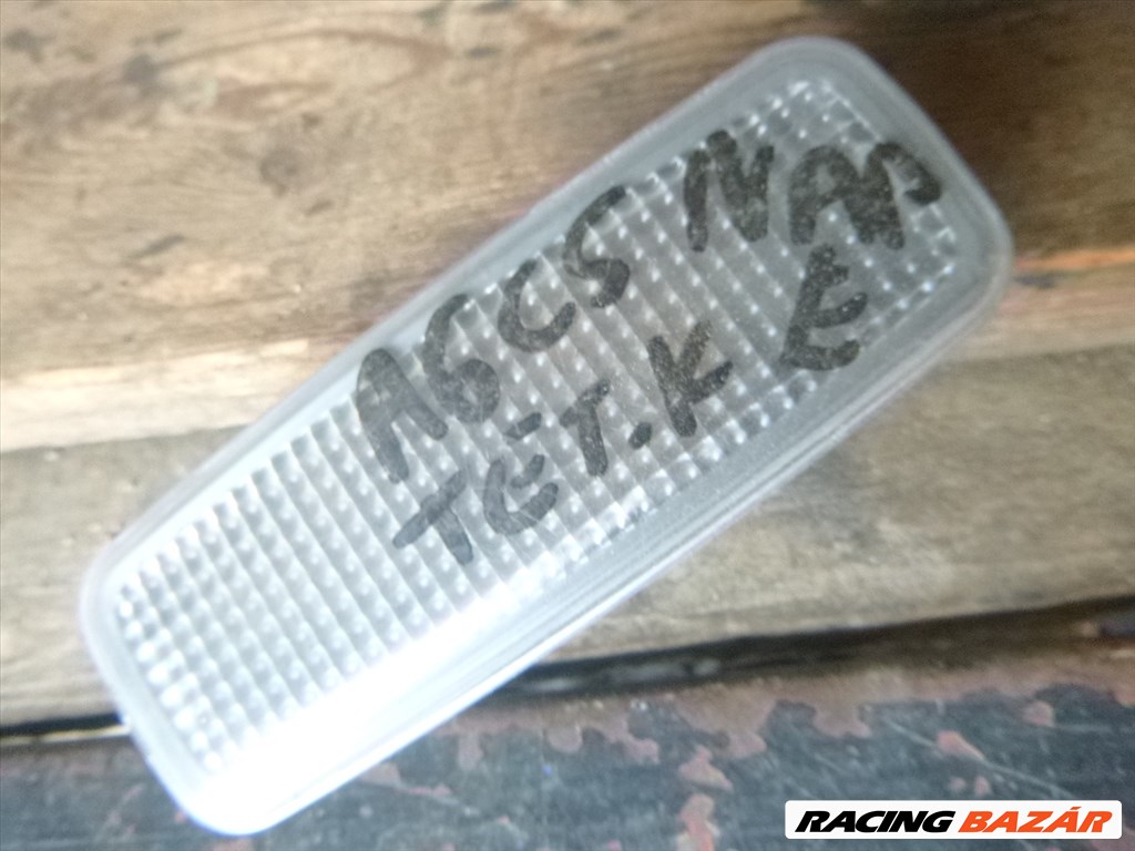 Audi A6 (C5 - 4B) 98, napellenző feletti utastér lámpa 8L0 947 105 A 1. kép