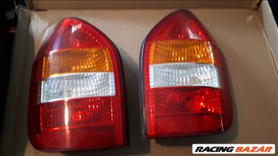 Opel Zafira A , bal hátsó lámpa , jobb hátsó lámpa