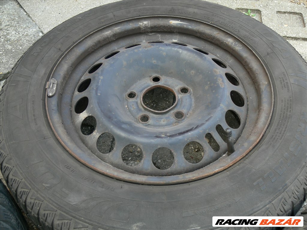 5x110 Gyári Opel Lemezfelni 15" 3. kép