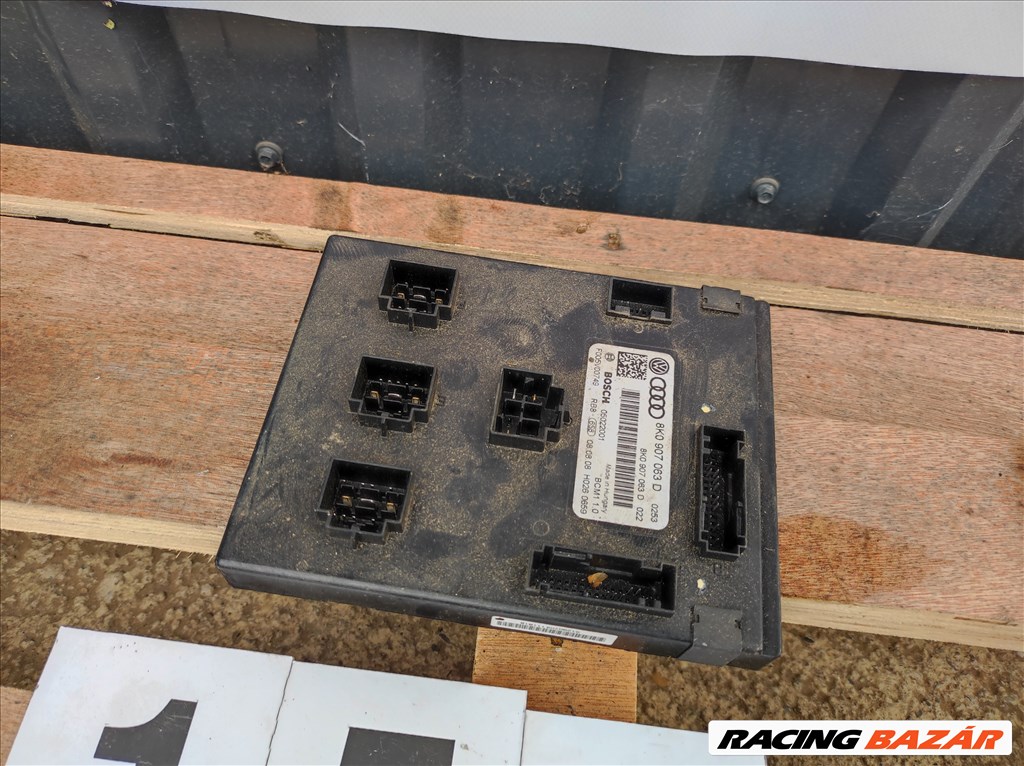 Audi A4 (B8 - 8K) Komfort modul  8k0907063d 2. kép