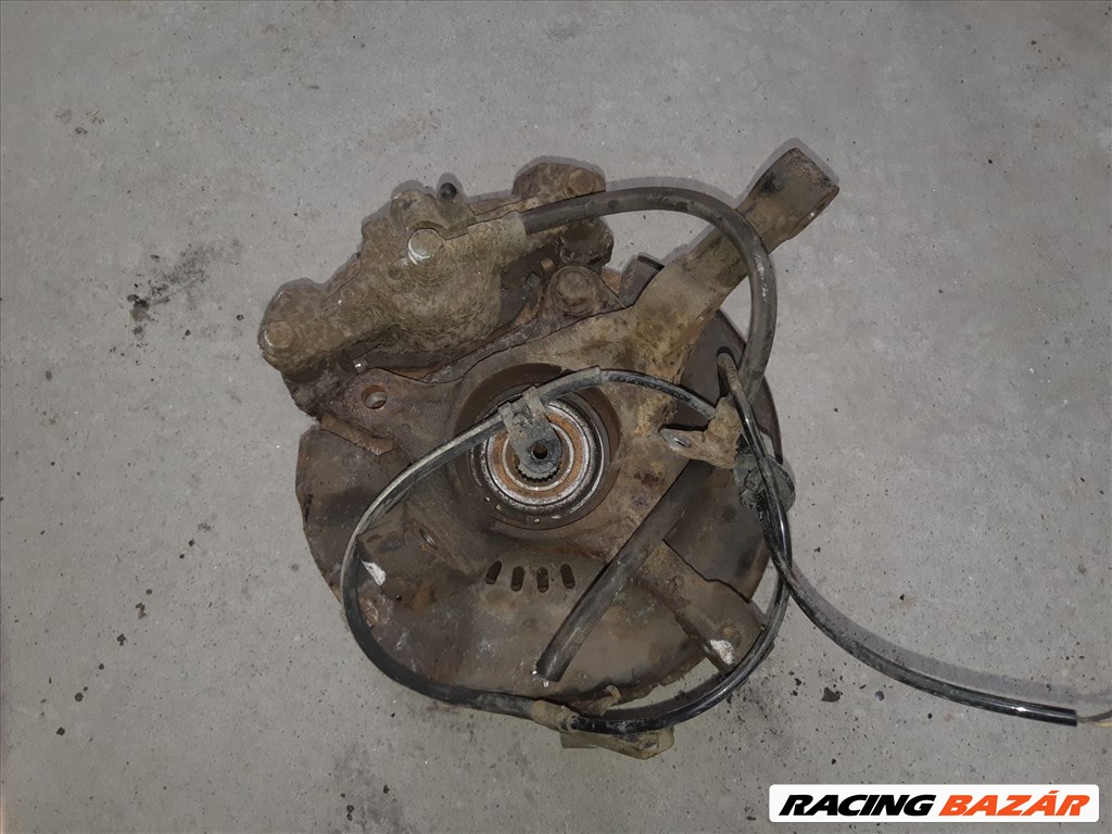 Toyota Yaris 98-05 Jobb Elsõ Csonkállvány Kerékaggyal  Féknyereg  ABS Jeladó 1. kép