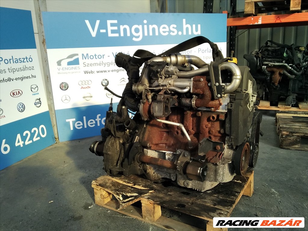Renault/ Clio K9K766 1.5 DCI bontott motor  2. kép
