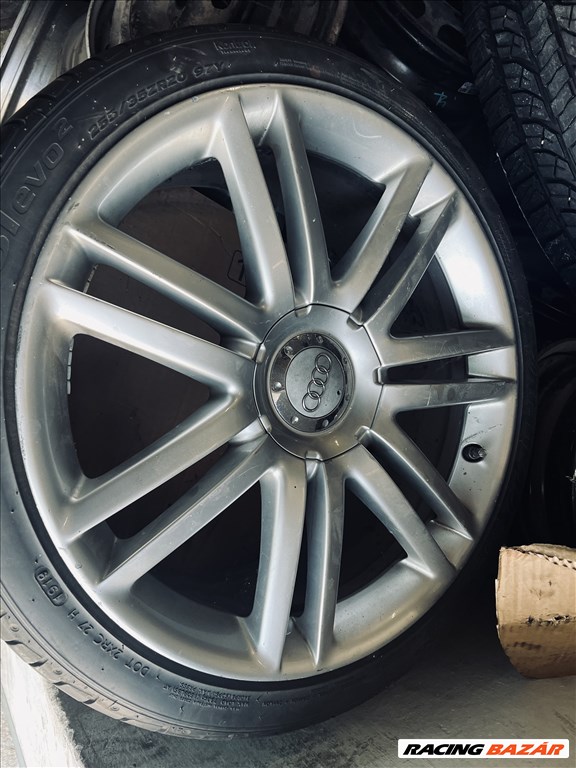 Audi A6 20 colos felni gumikkal  1. kép