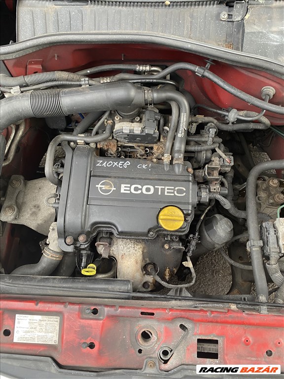 Opel Corsa Z10XEP motor és egyéb gépjármű alkatrészek 4. kép
