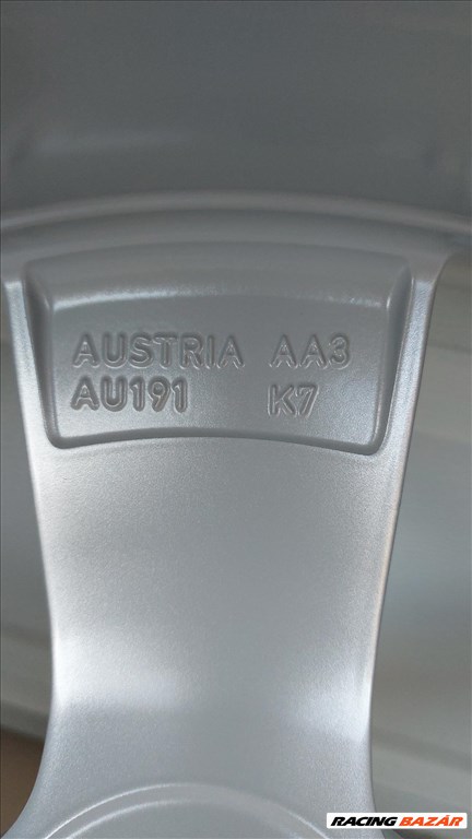  3,Gyári, Audi A6 4K C8 18"   alufelni  téli gumik Agy 66.5 19. kép