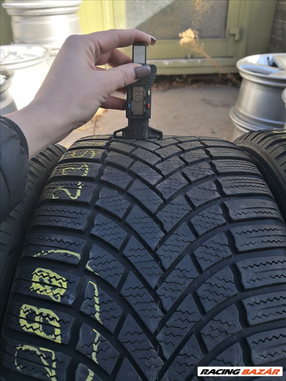  235/45 R18 Bridgestone téli gumi 25000ft a 2db/280/ 1. kép