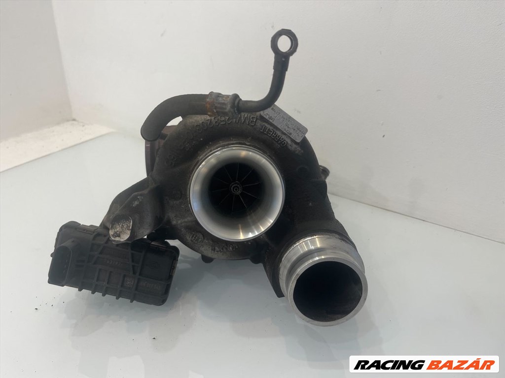 BMW E90 E91 E92 E93 330d N57D30A 245le turbó  2. kép