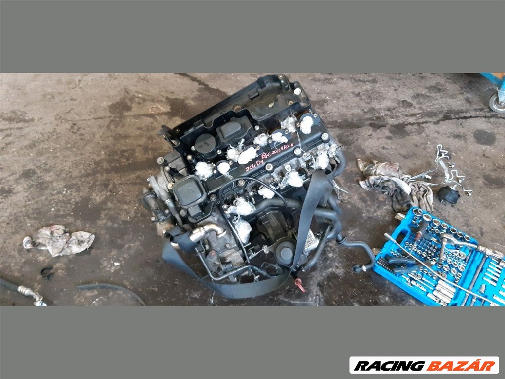 204D1 kódú BMW E46 320D motor  2. kép