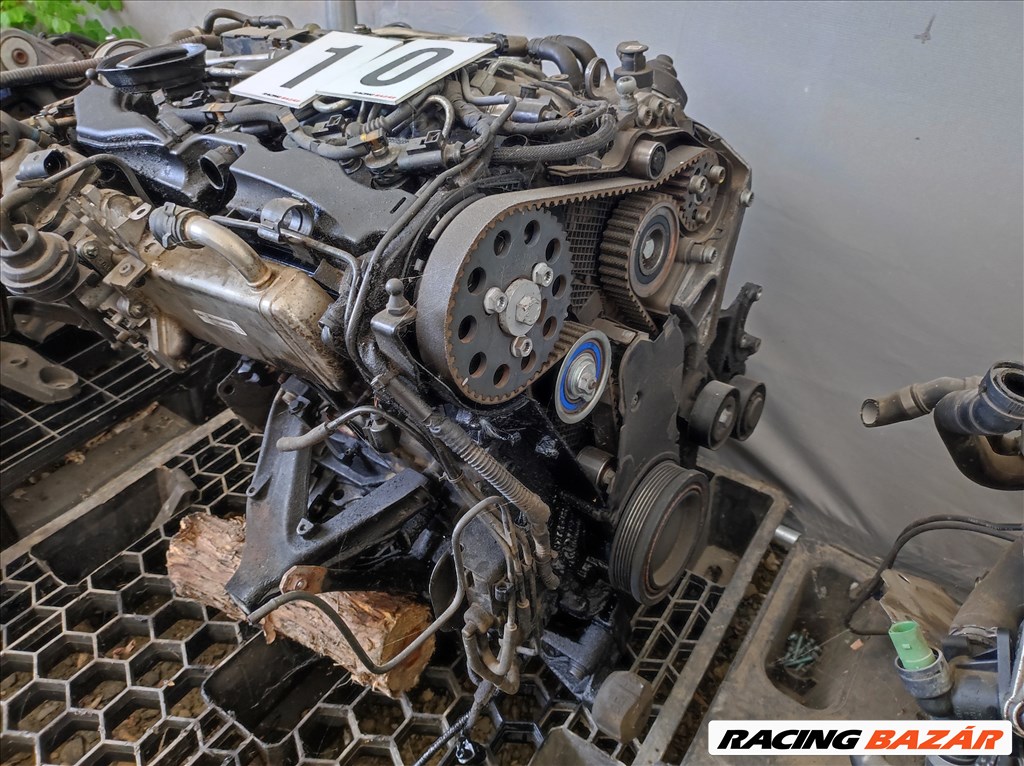 Audi A4 (B8 - 8K) 2.0 CR TDI , CAGA , fűzött blokk hengerfejjel  3. kép