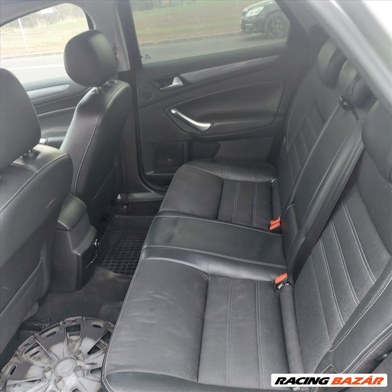 Ford Mondeo Mk4 bontott alkatrészei 14. kép