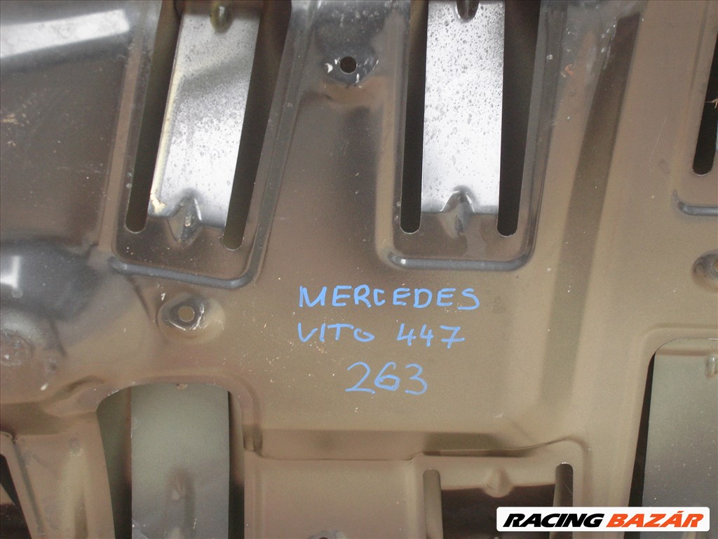 Mercedes Vito A447 Gyári Motorháztető A4478807300 2014-től 5. kép