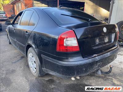 Skoda Octavia II 1.9PD TDI bontott alkatrészei