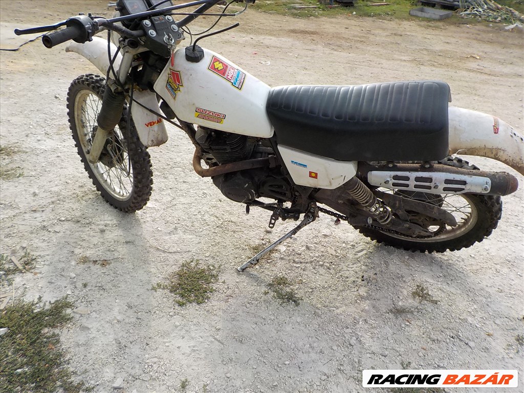 SUZUKI DR 500-AS,1981-ES OLDTIMERRŐL . GYÁRI BŐRÜLÉS ELADÓ 5. kép