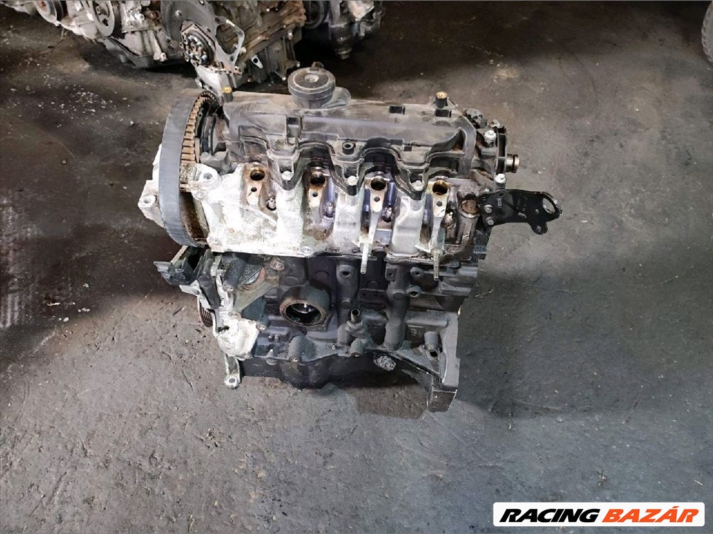 DACIA LOGAN Motor (Fűzött blokk hengerfejjel) (Motorkód: K9K626) 1. kép