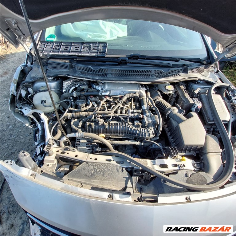 Opel Astra K bontott alkatrészei 3. kép