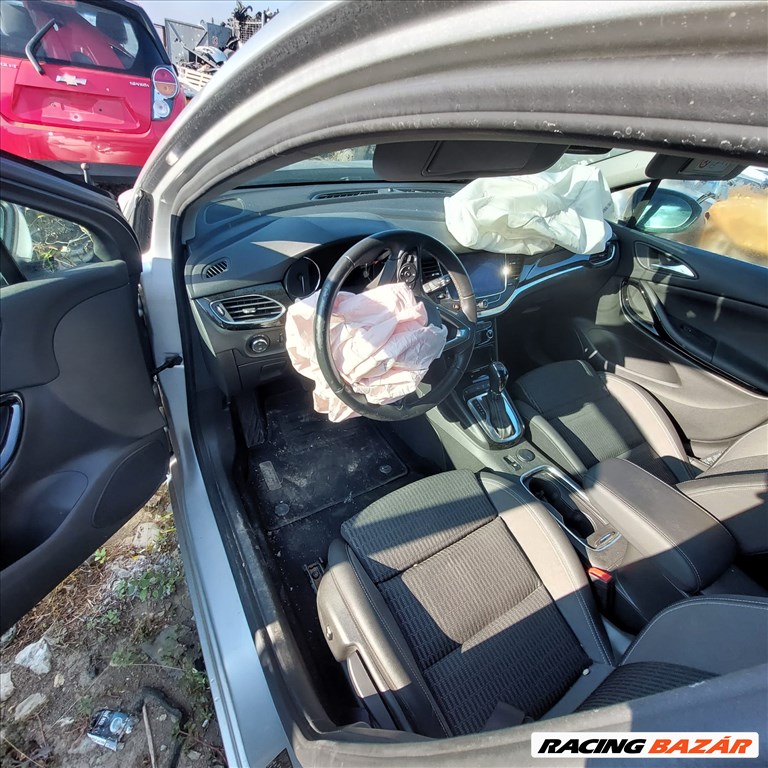 Opel Astra K bontott alkatrészei 1.5 TDCI Automata 7. kép