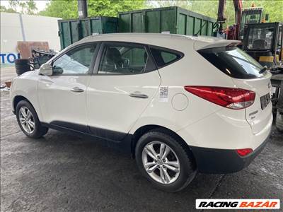 Hyundai ix35 IX 35 1.7 crdi első motortartó bölcső 