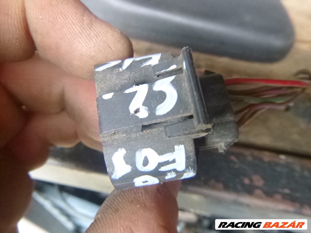 Audi A4 (B5 - 8D) 1,6 BENZIN fojtószelep csatlakozó 3A0 973 714  3a0973714 4. kép