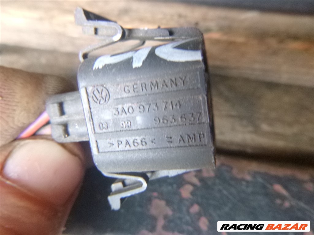 Audi A4 (B5 - 8D) 1,6 BENZIN fojtószelep csatlakozó 3A0 973 714  3a0973714 5. kép