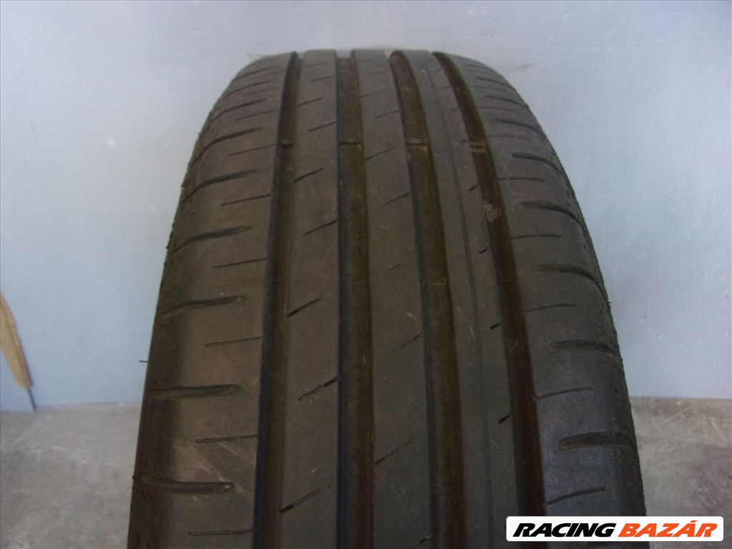 Goodyear Efficient Grip Performance nyári 205/60 R16 92 H TL 2021 2. kép