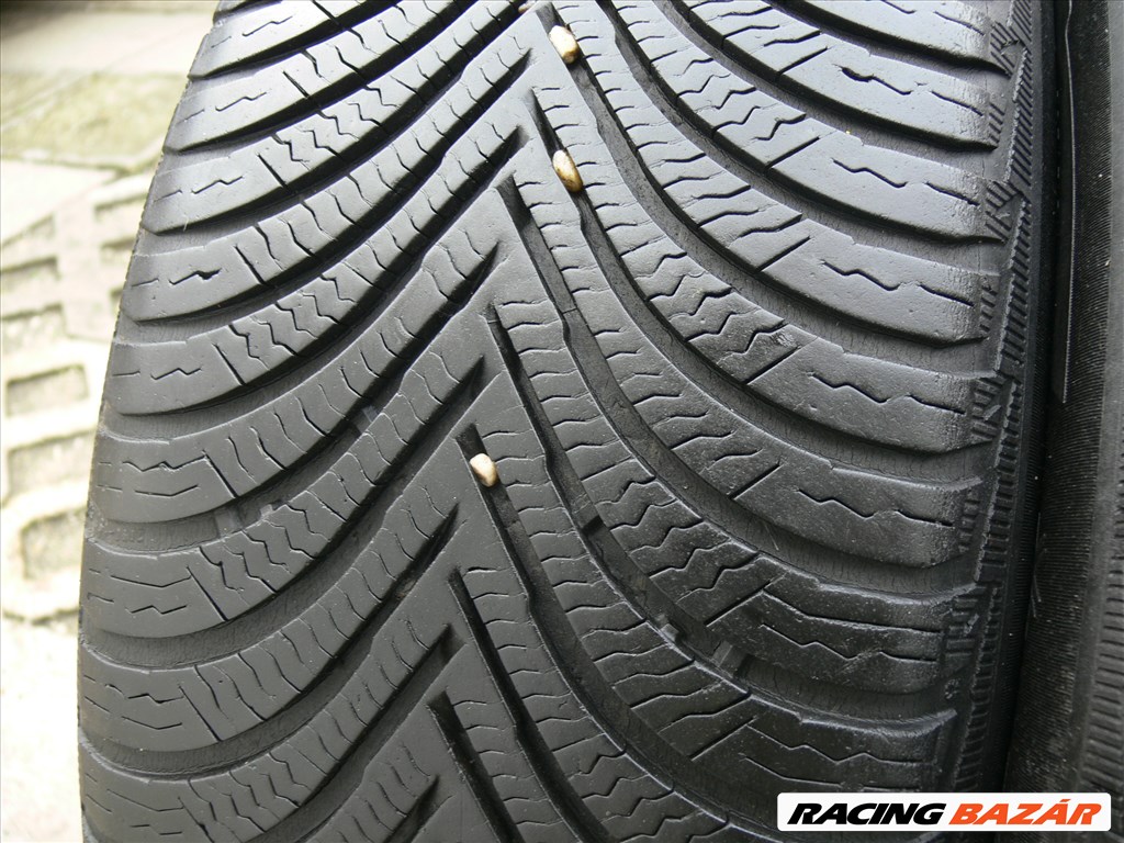 205/55 R16 Michelin Téli gumik 5. kép