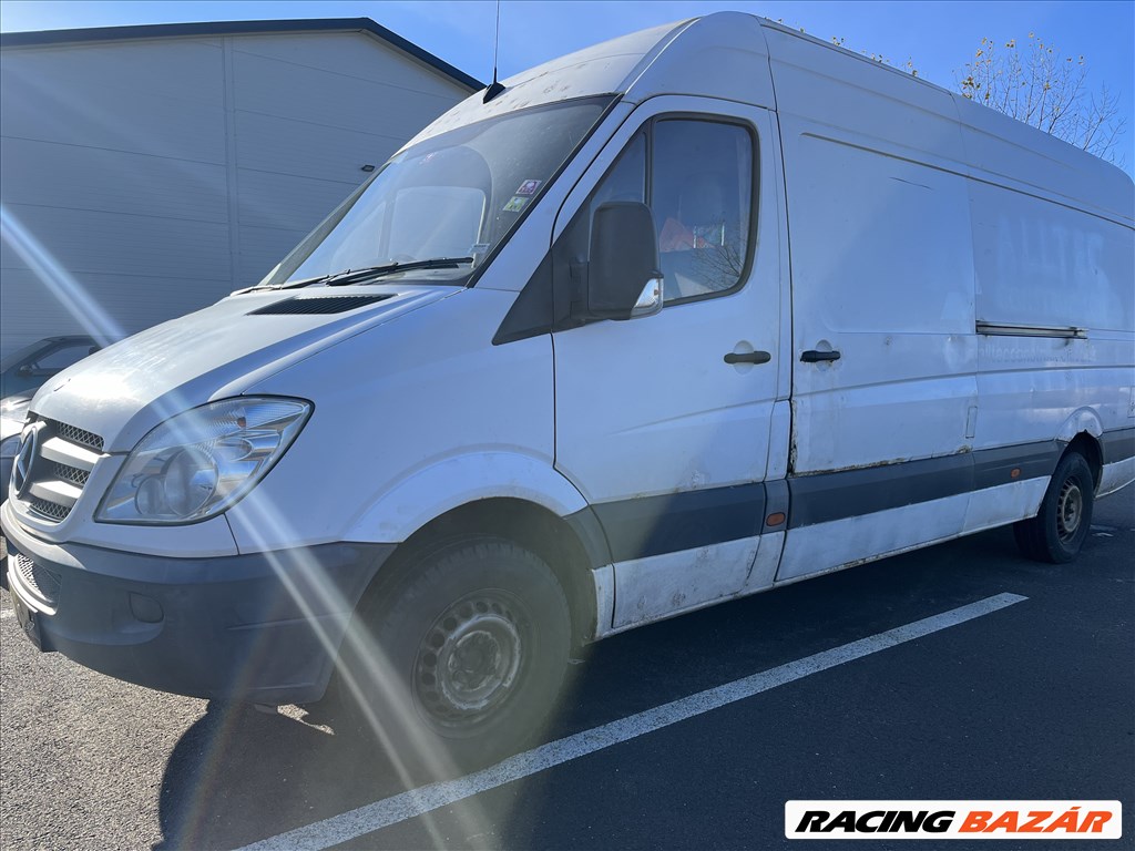 F-CORE Tafels op het dashboard van compatibel voor VOLKSWAGEN CRAFTER I F-CORE Tafels op het dashboard van compatibel voor VOLKSWAGEN CRAFTER I