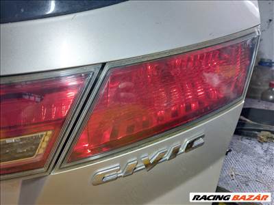 Honda Civic VIII jobb, bal hátsó lámpa