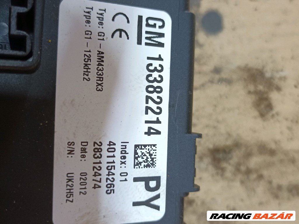 Opel Corsa D Biztosítéktábla Utastér 13382214 2. kép