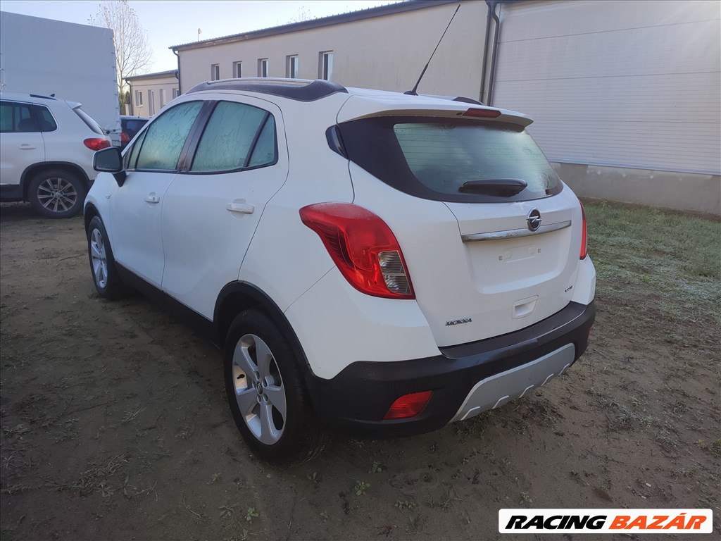 Opel Mokka bontott alkatrészei 4. kép