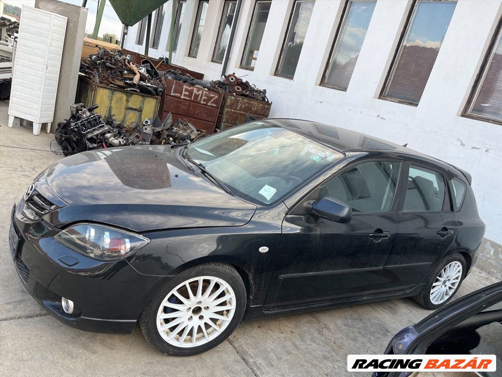 Mazda 3 (BK) bontott alkatrészei 4. kép