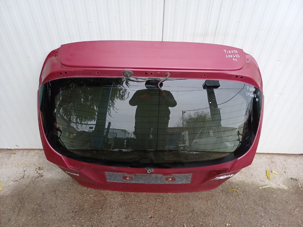 Ford Fiesta hátsó szélvédõ 1. kép