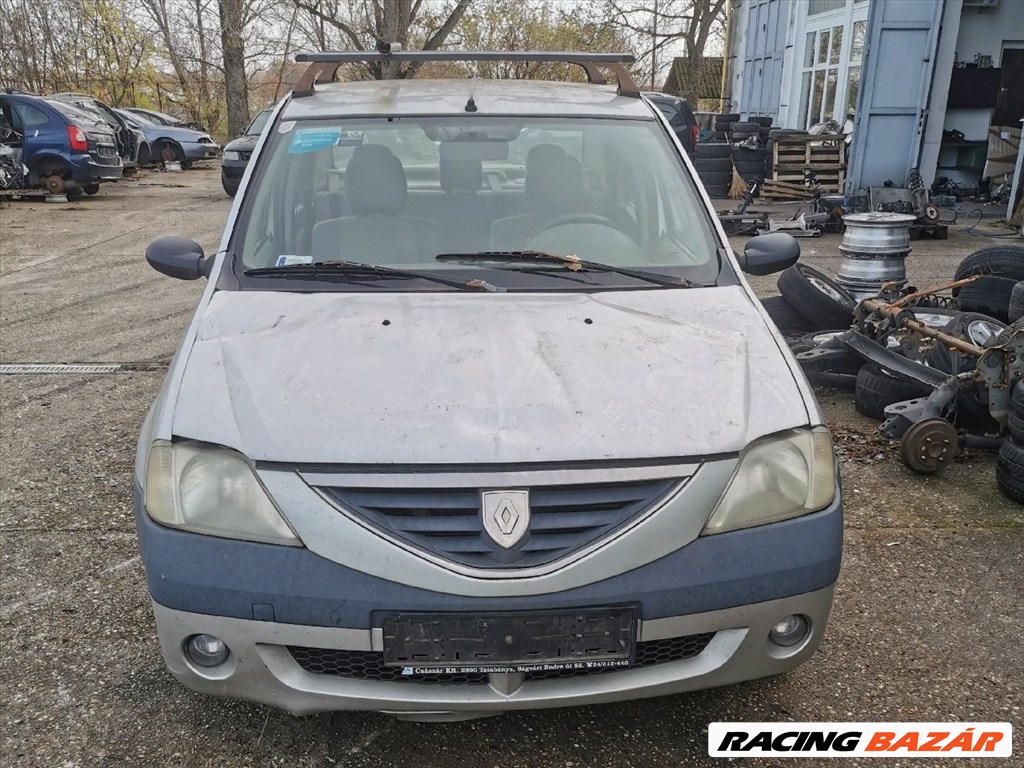 Dacia Logan I 1.4 CSOMAGTÉR ajtó  1. kép