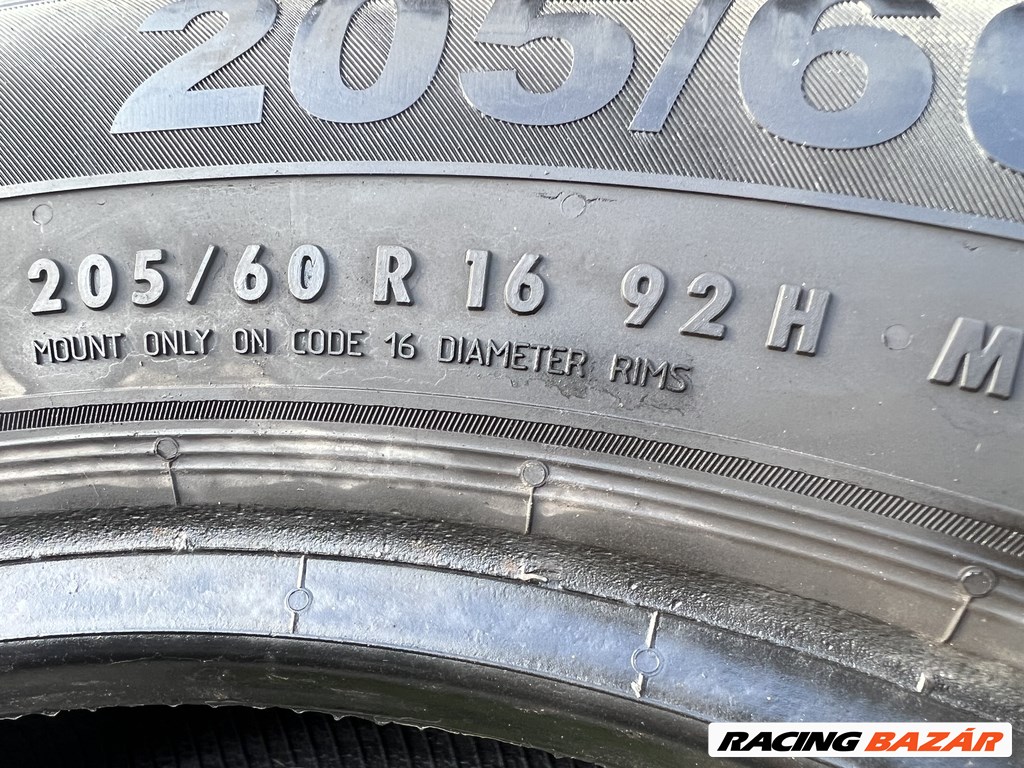 205/60 R16 Semperit Speed-Grip 5 téli gumi 7mm 6. kép